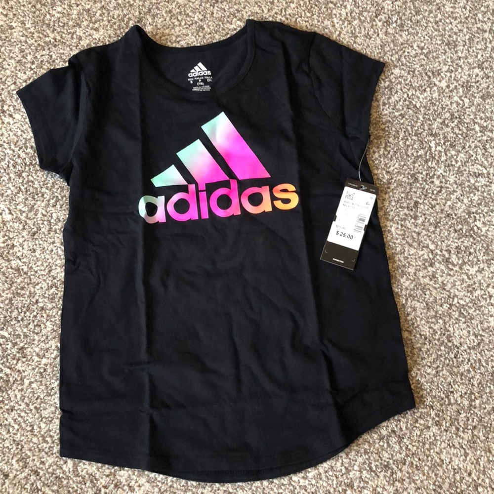 Girls adidas tshirt